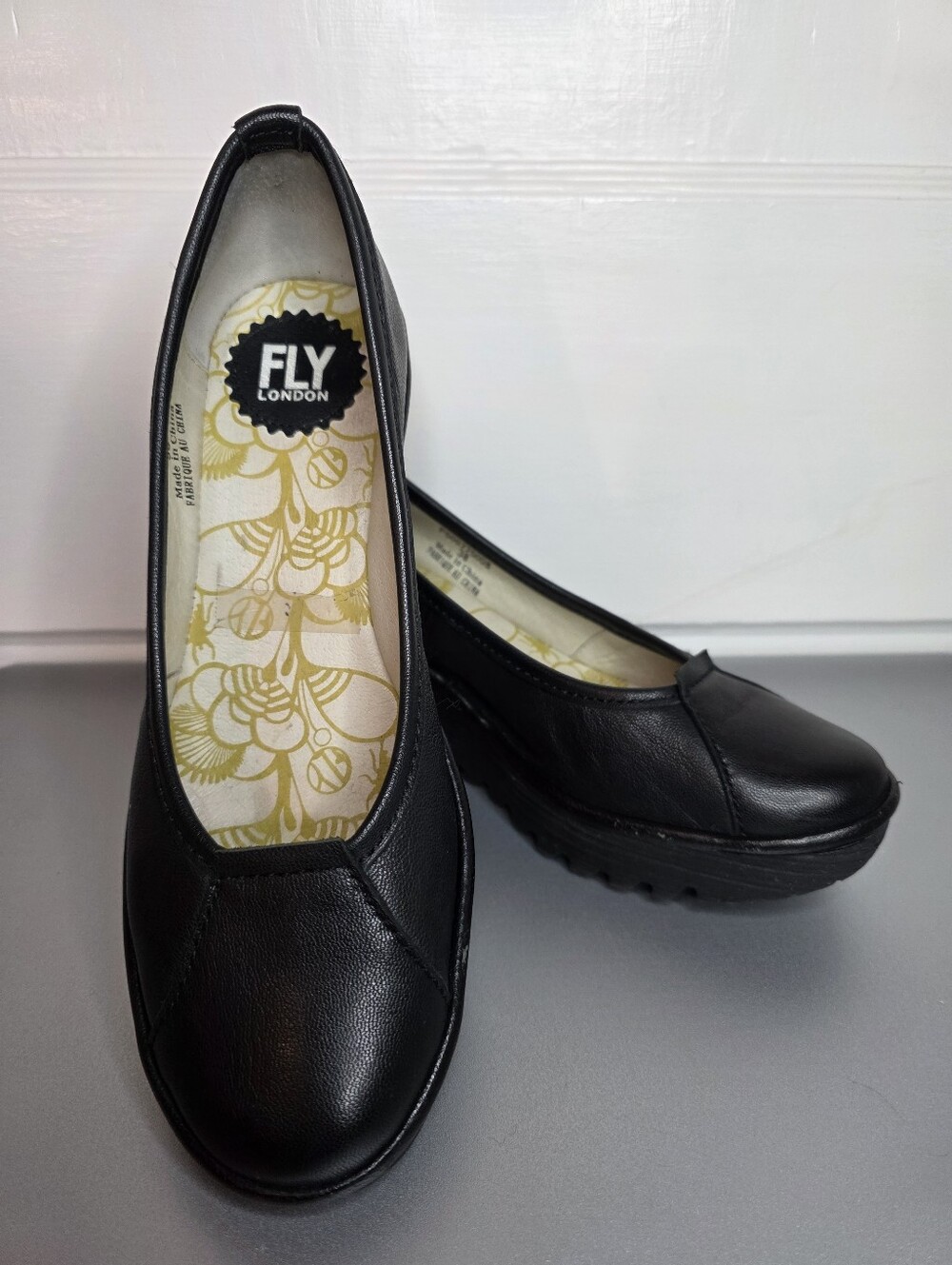 Fly London Yoni Leather Wedge Shoes – Size 38 – Black